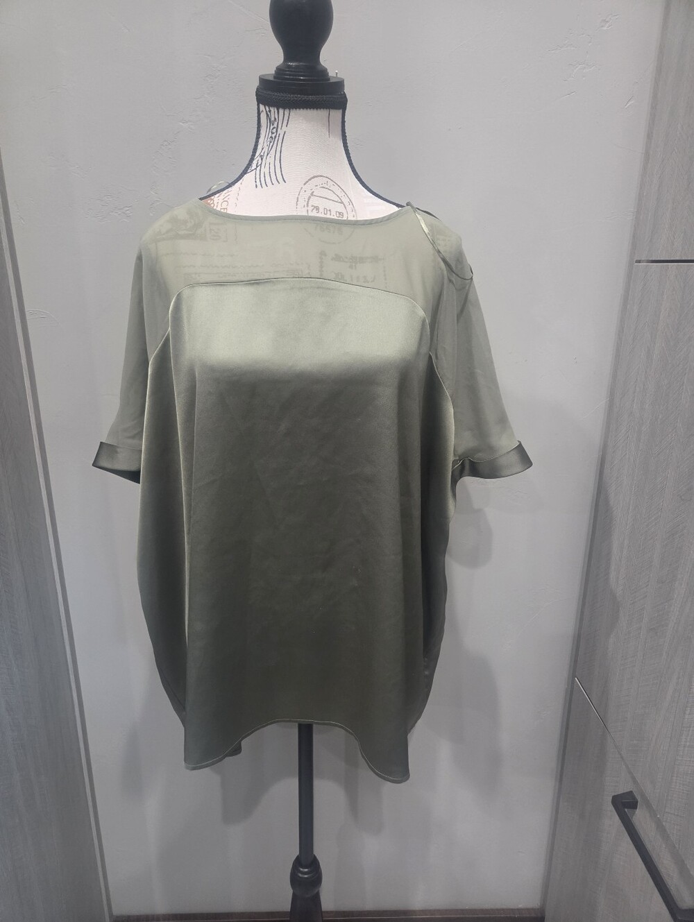 Satin-Front Short Sleeve Top in Olive Green